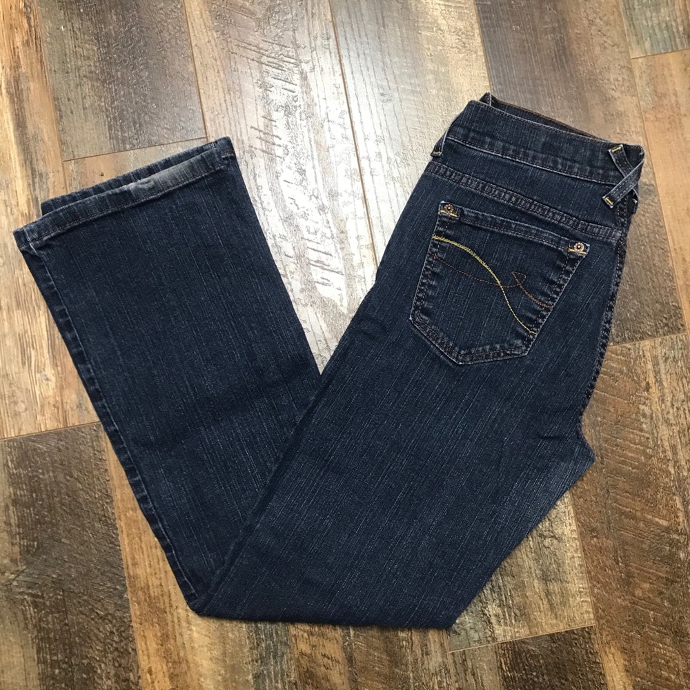 DKNY Ludlow jean women 6 Short